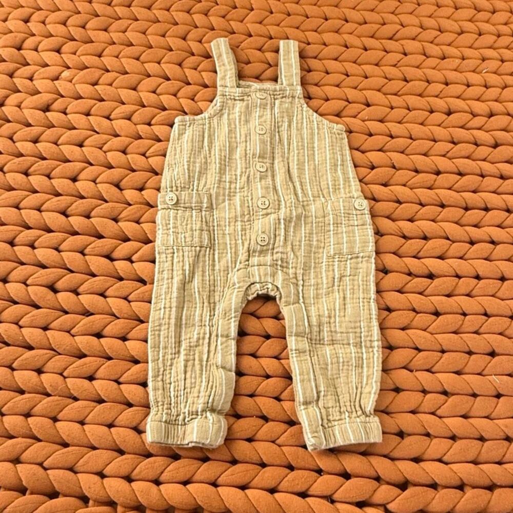 Cat & Jack Muslin Cotton Romper Overalls Mustard Stripe 6-9 Months Baby Boy